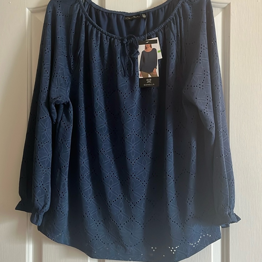 Rafaela eyelet style blouse